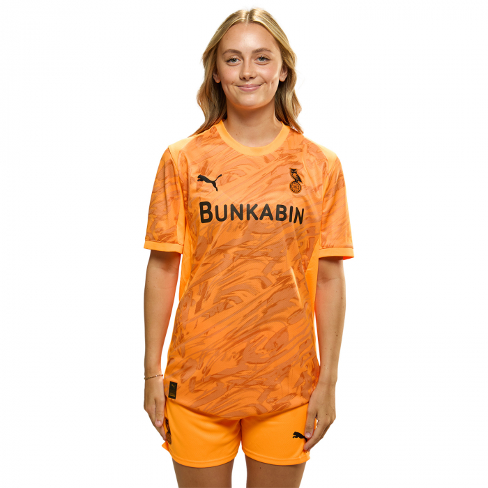 Oldham Adult 25/26 Home GK Shirt